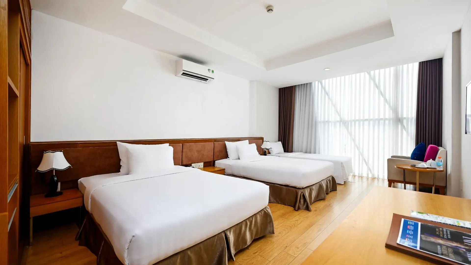 Ttc Hotel Deluxe Airport Ho Či Minovo Město